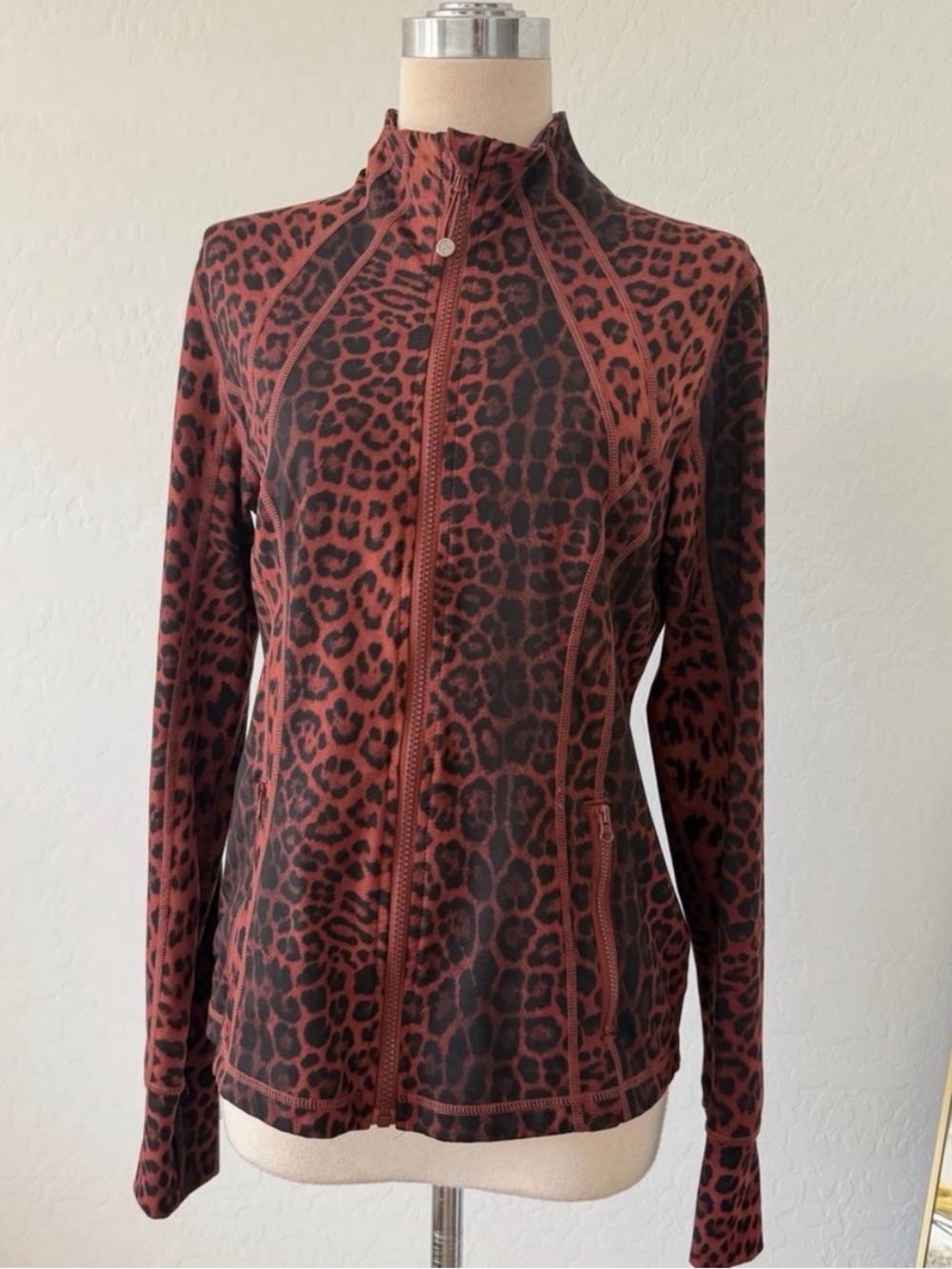 90 Degree By Reflex Rust and Black Leopard Athletic Jacket